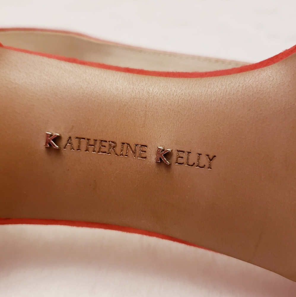 Katherine Kelly Red Suede T-Strap Stilettos - Picture 7 of 10